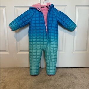Snozu toddler snowsuit- like new!